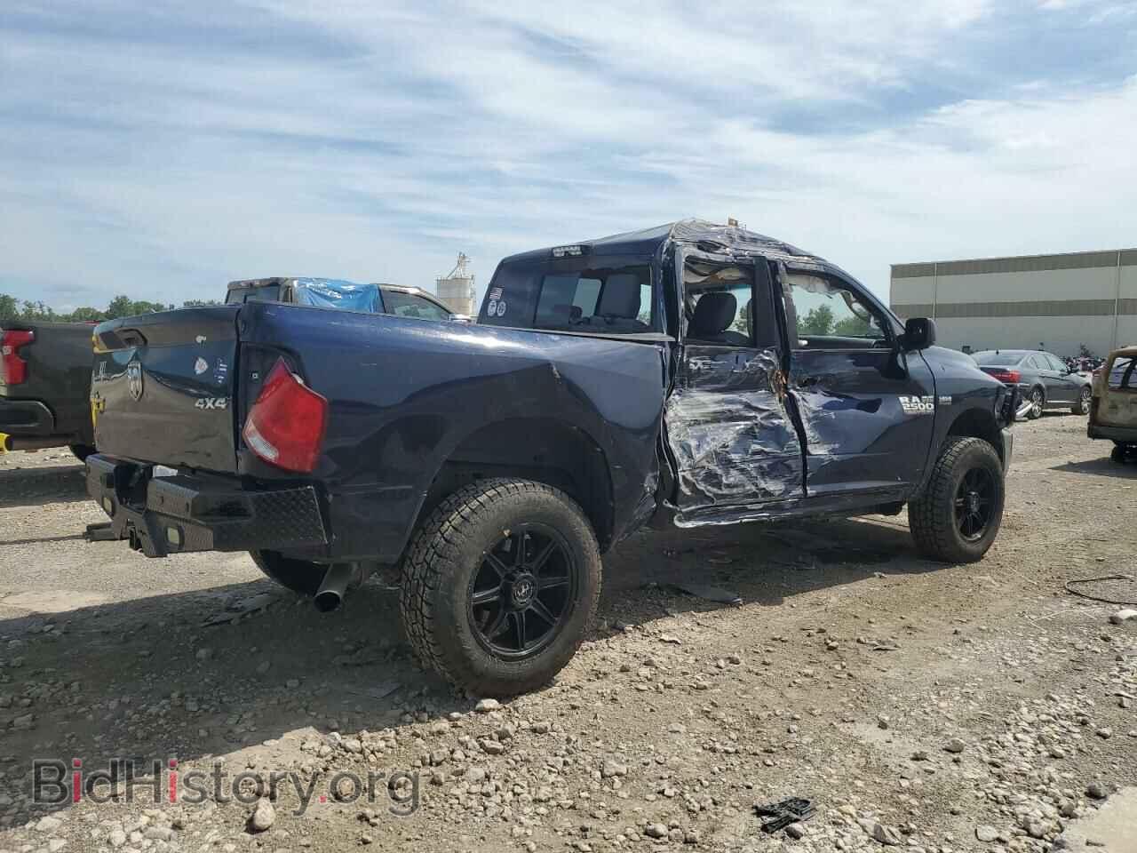 2014 RAM All Models - VIN: 3C6UR5DJ4EG147665 - Фото 3