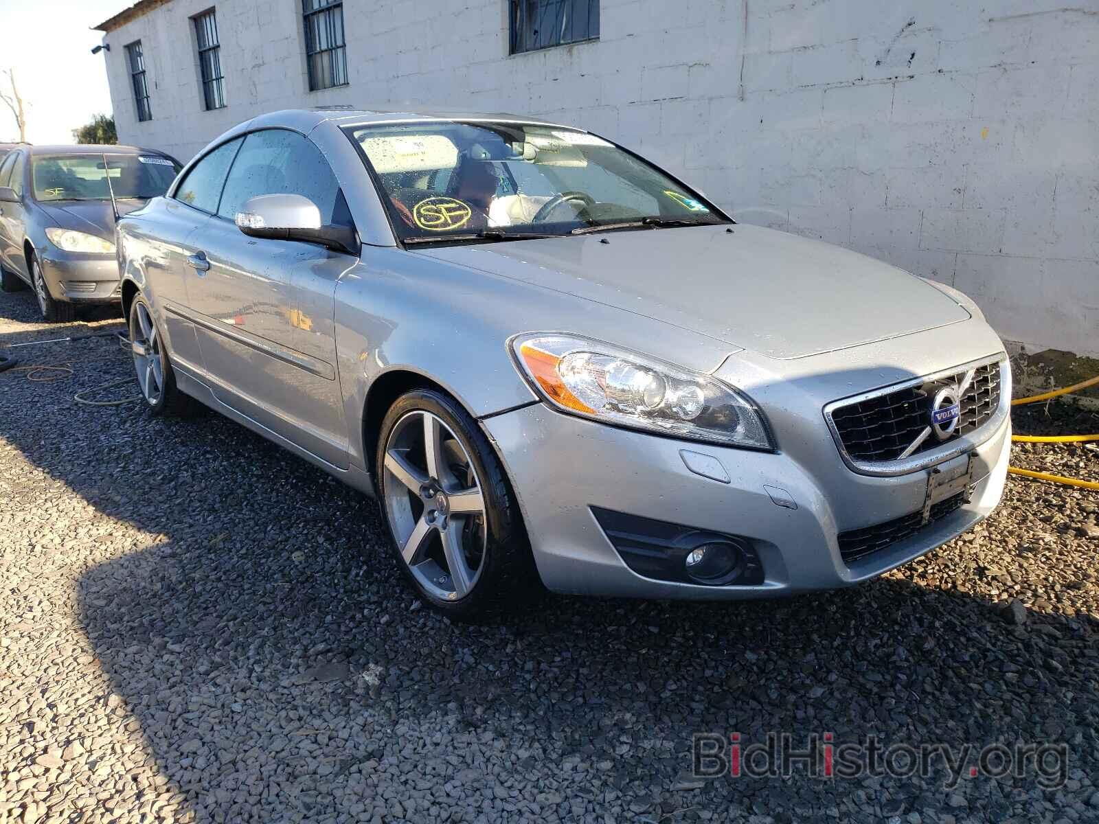 Photo YV1672MC1BJ110097 - VOLVO C70 2011