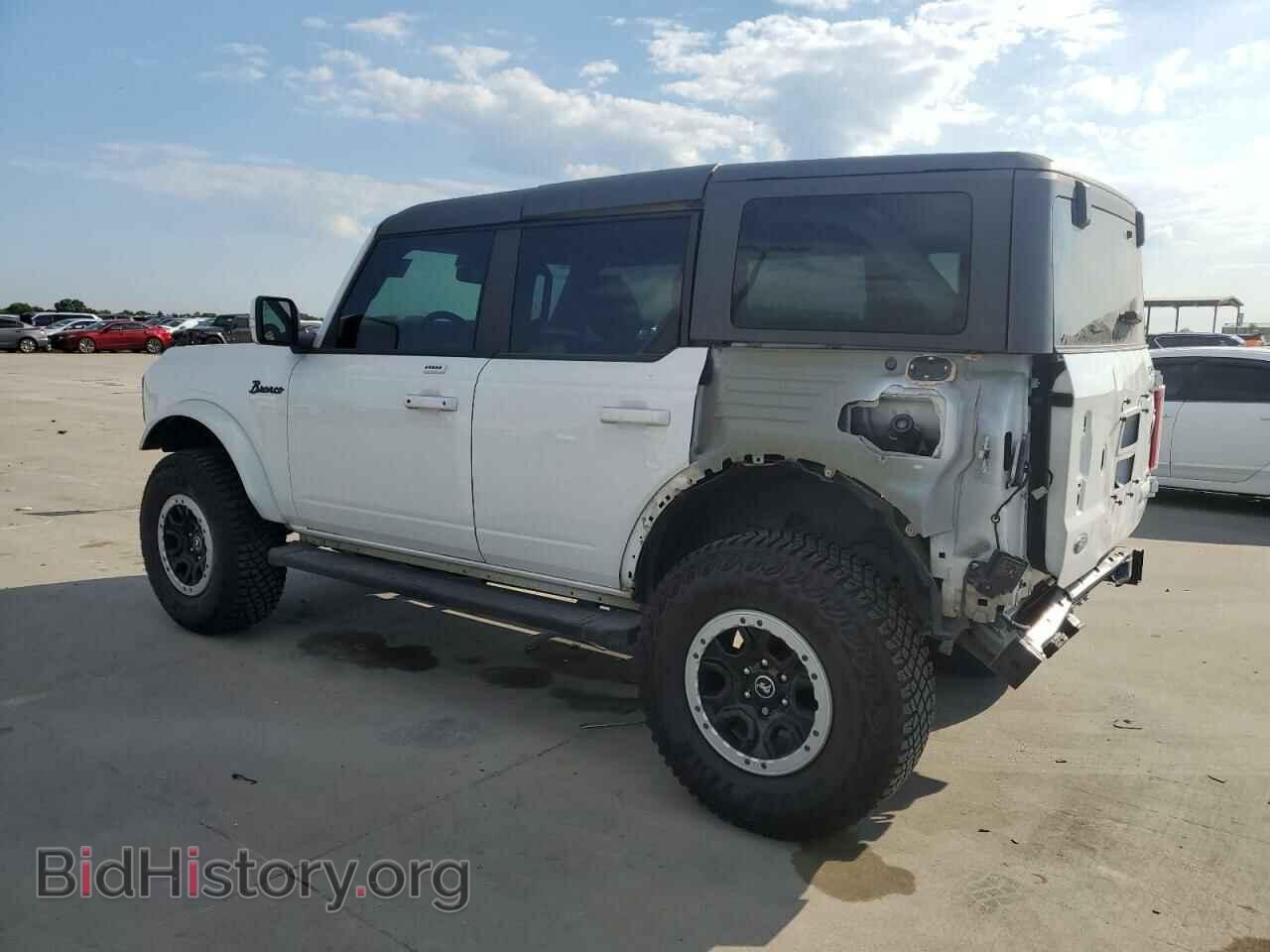 2022 FORD BRONCO - VIN: 1FMEE5DP4NLB08859 - Photo 2