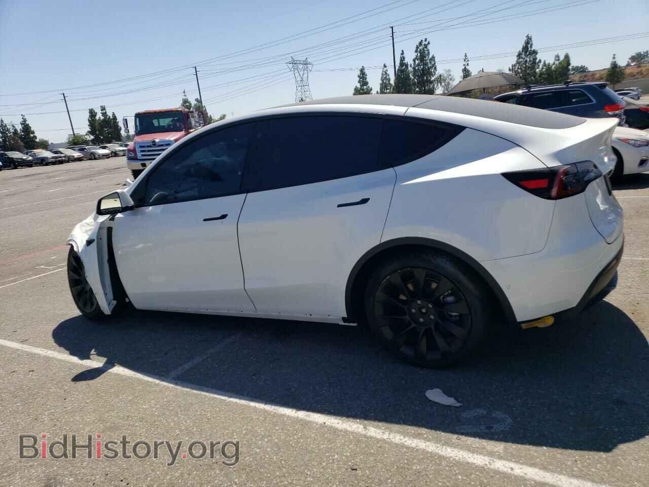 2022 TESLA MODEL Y - VIN: 7SAYGDEEXNF313496 - Фото 2
