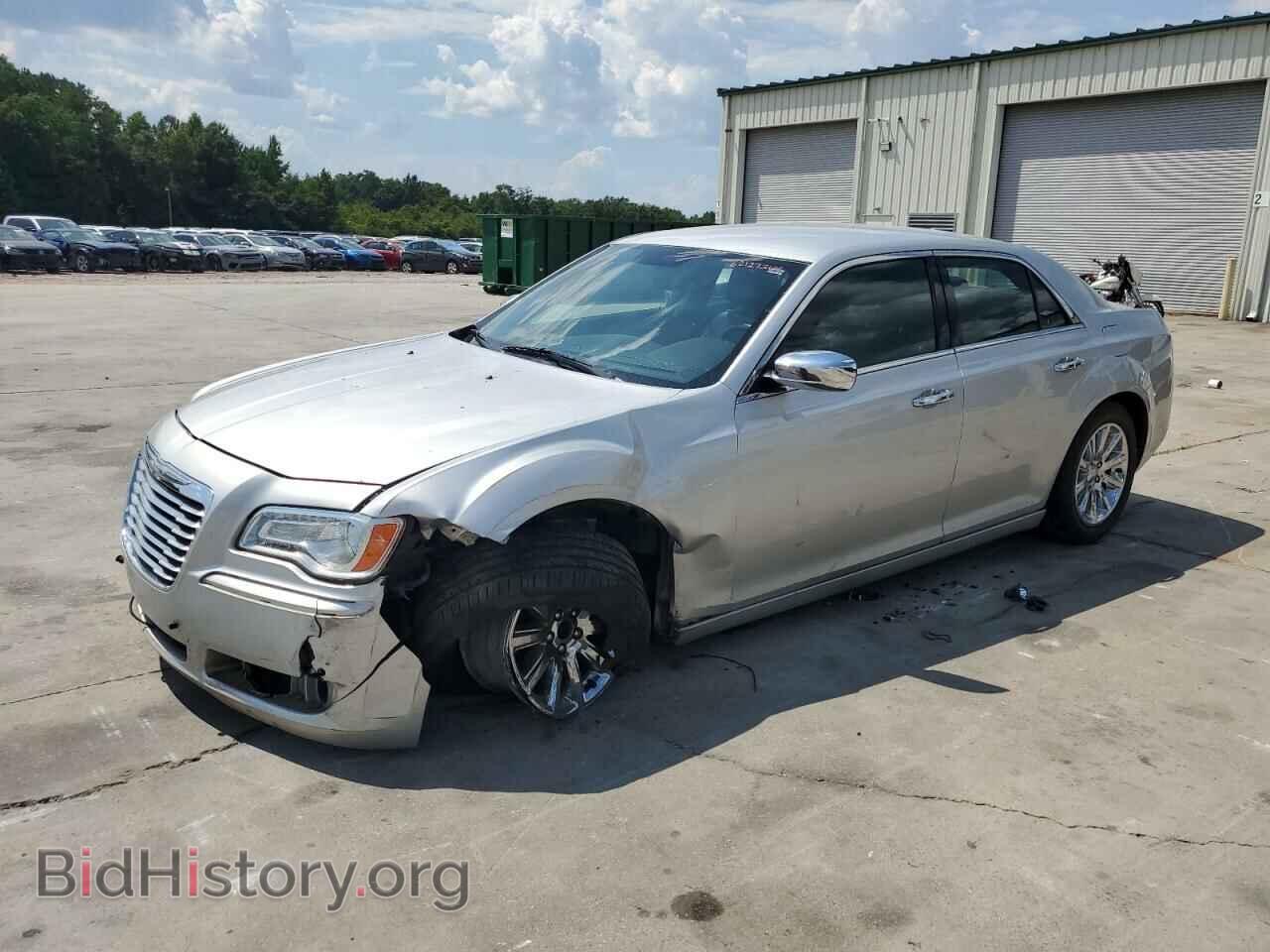 Фотография 2C3CCACG0CH310642 - CHRYSLER 300 2012