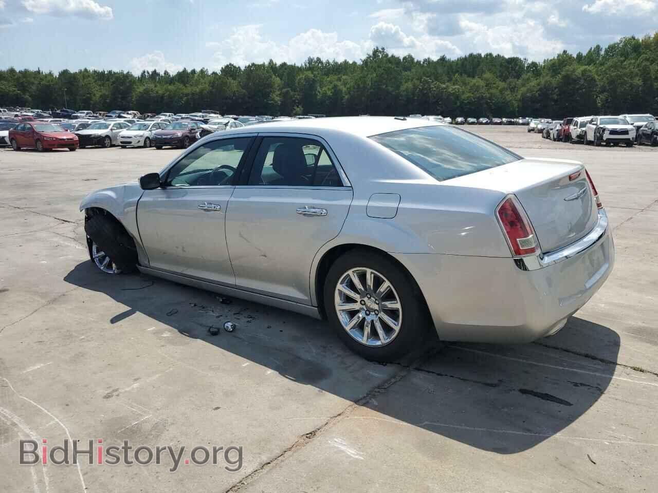 2012 CHRYSLER 300 - VIN: 2C3CCACG0CH310642 - Фото 2