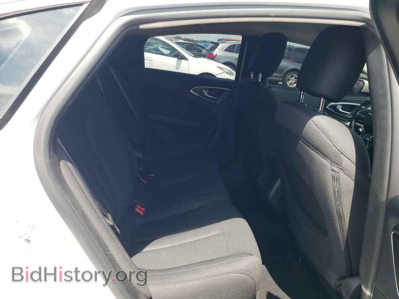 2016 CHRYSLER 200 - VIN: 1C3CCCAB3GN132970 - Фото 10