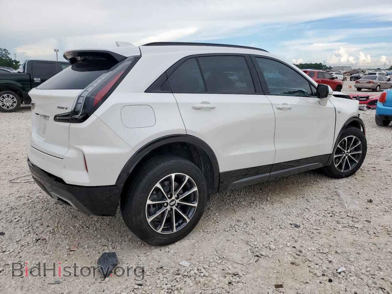 2024 CADILLAC XT4 - VIN: 1GYFZER49RF169392 - Фото 3