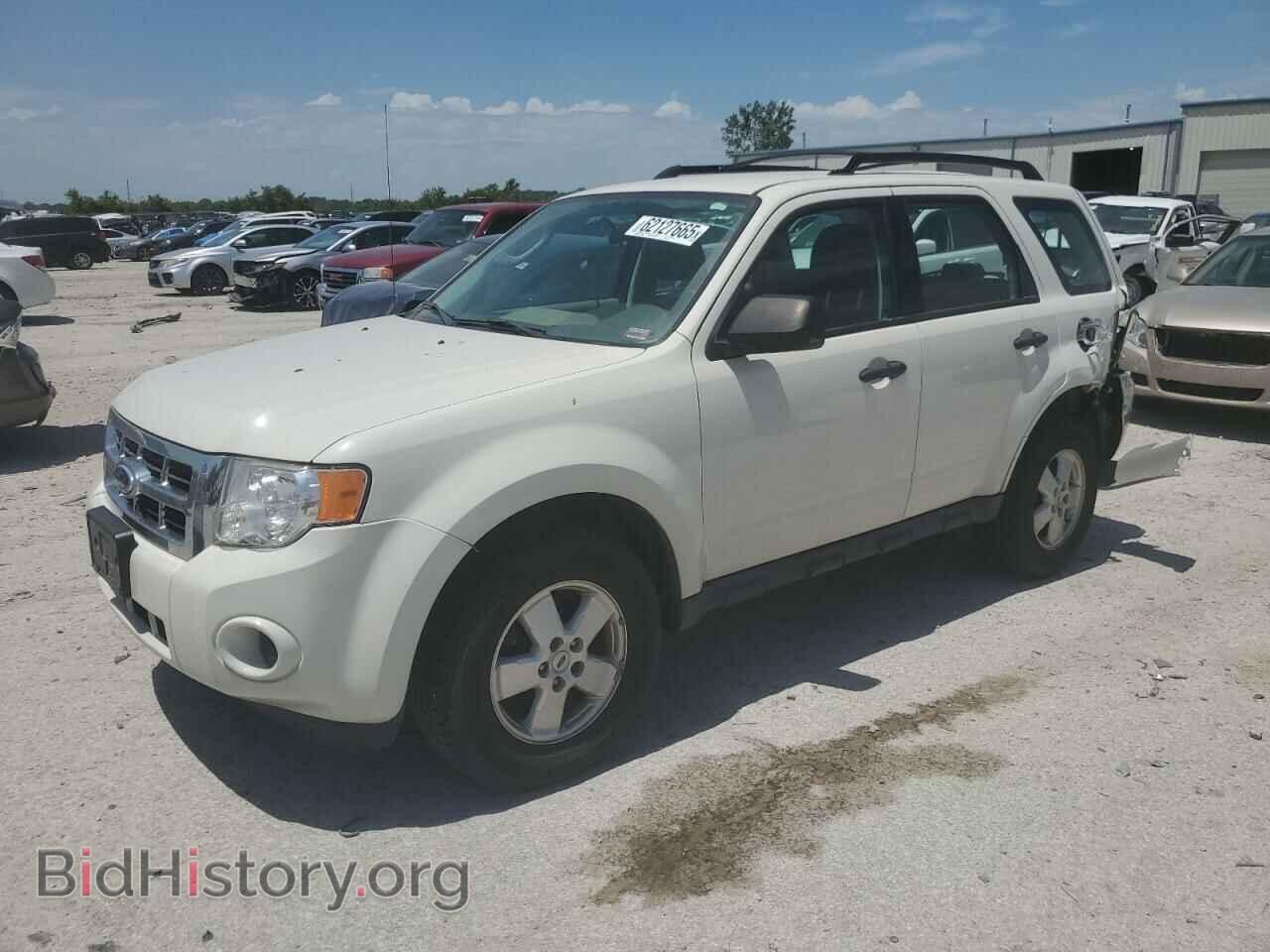 Фотография 1FMCU0C75CKB39328 - FORD ESCAPE 2012