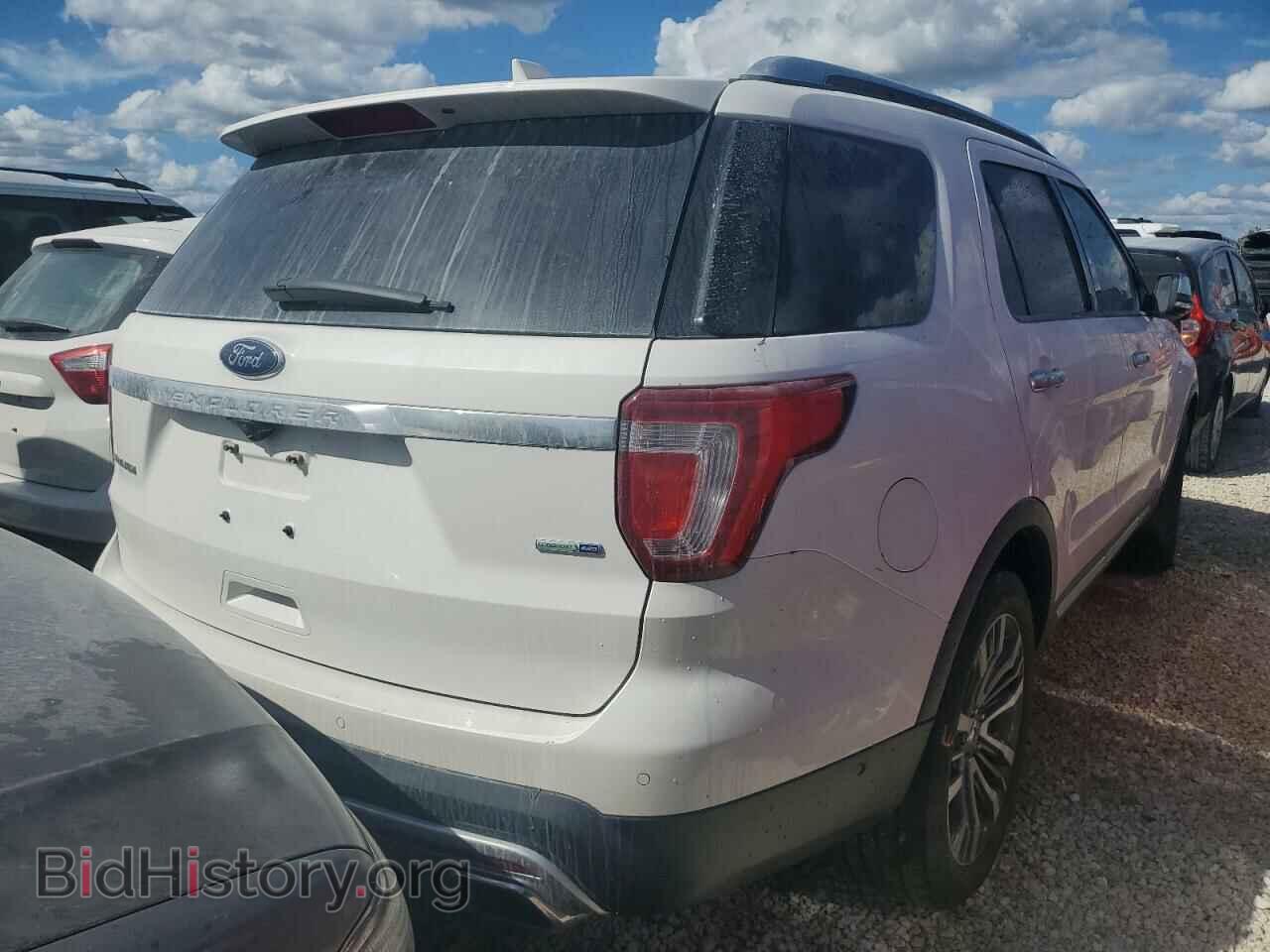 2017 FORD EXPLORER - VIN: 1FM5K8HT7HGA99041 - Photo 4