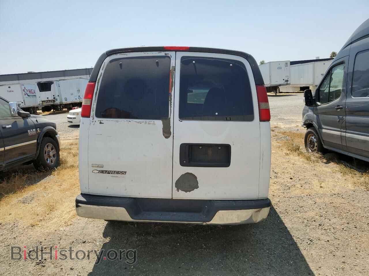 2010 CHEVROLET EXPRESS - VIN: 1GNUHCD49A1180624 - Фото 6