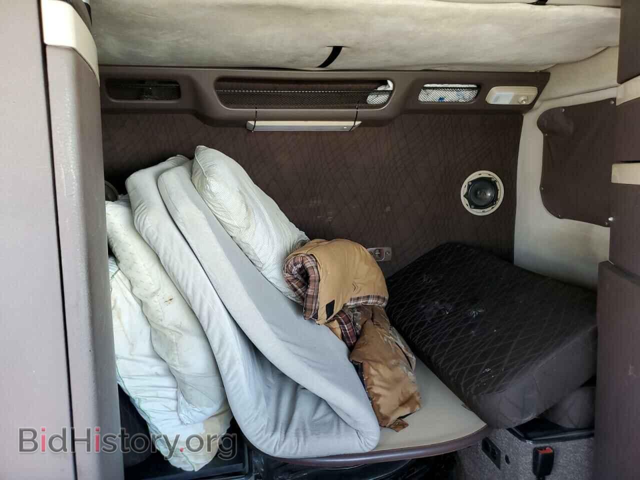 2016 VOLVO VN - VIN: 4V4NC9EJ5GN942291 - Фото 6