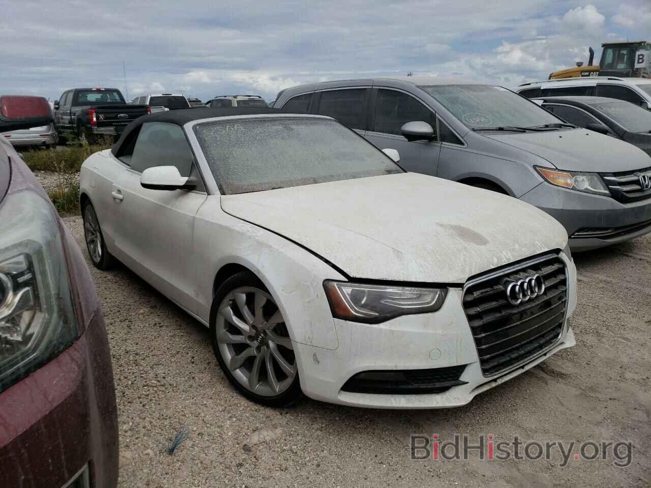 Photo WAUJFAFH0DN010085 - AUDI A5 2013