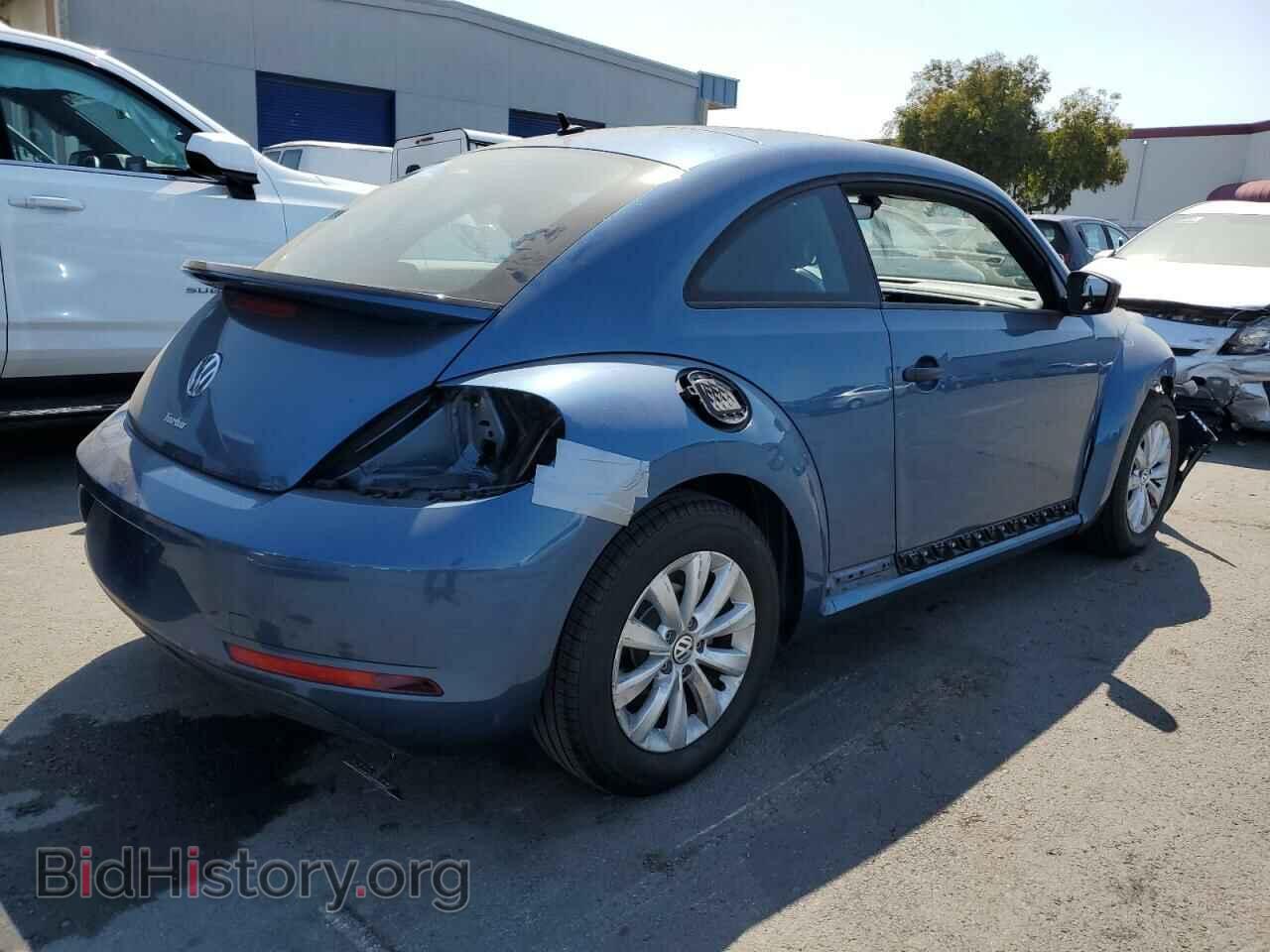 2017 VOLKSWAGEN BEETLE - VIN: 3VWF17AT4HM604780 - Фото 3