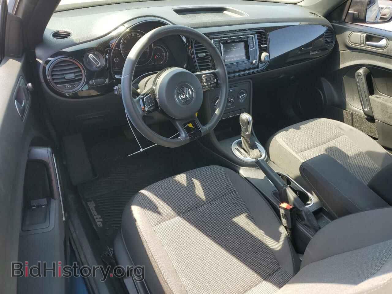 2017 VOLKSWAGEN BEETLE - VIN: 3VWF17AT4HM604780 - Фото 8