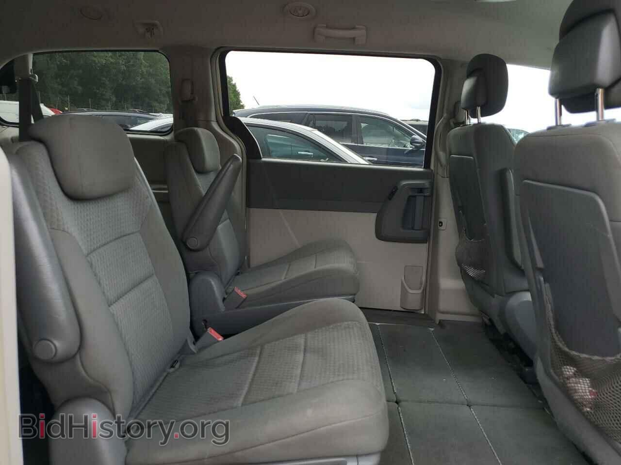 2010 CHRYSLER MINIVAN - VIN: 2A4RR5D17AR305588 - Photo 11
