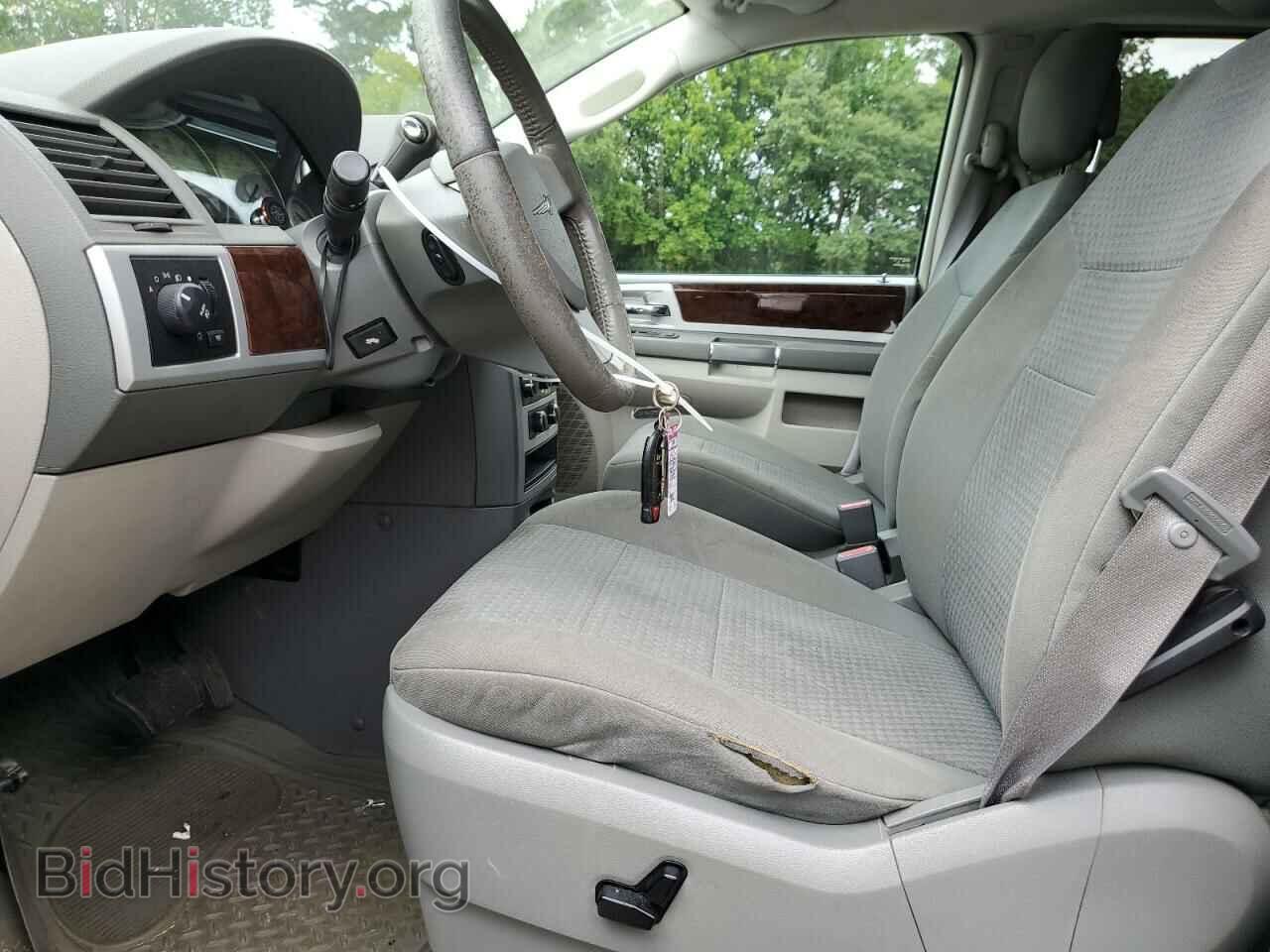 2010 CHRYSLER MINIVAN - VIN: 2A4RR5D17AR305588 - Photo 7