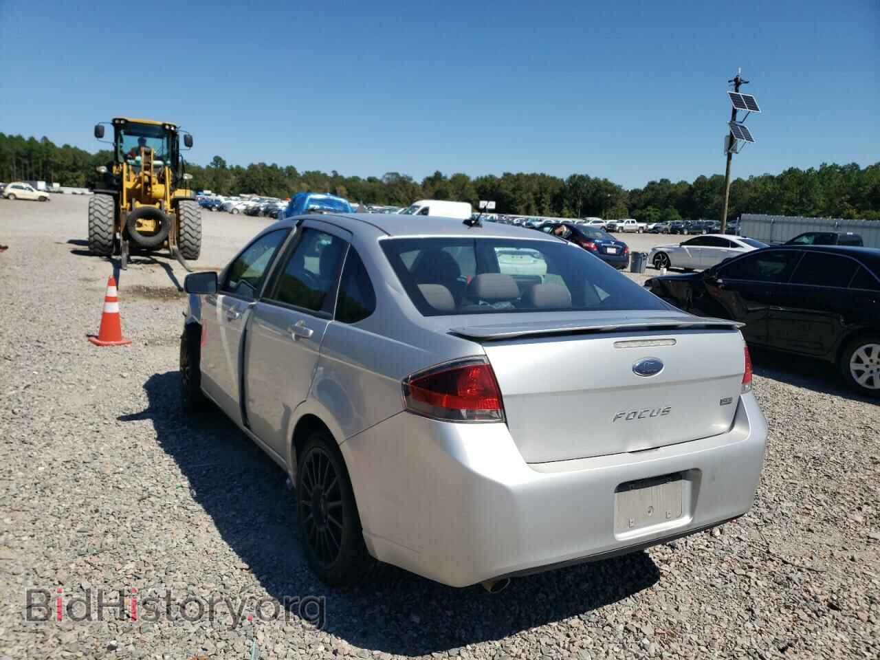 2011 FORD FOCUS - VIN: 1FAHP3GN1BW130876 - Фото 3