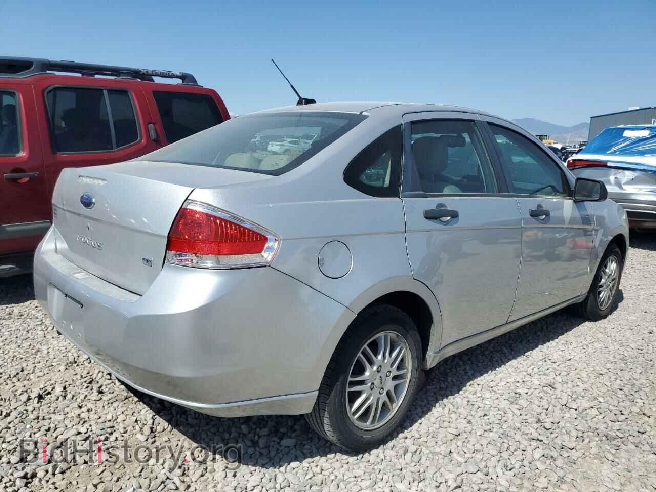 2009 FORD FOCUS - VIN: 1FAHP35N79W144665 - Фото 3