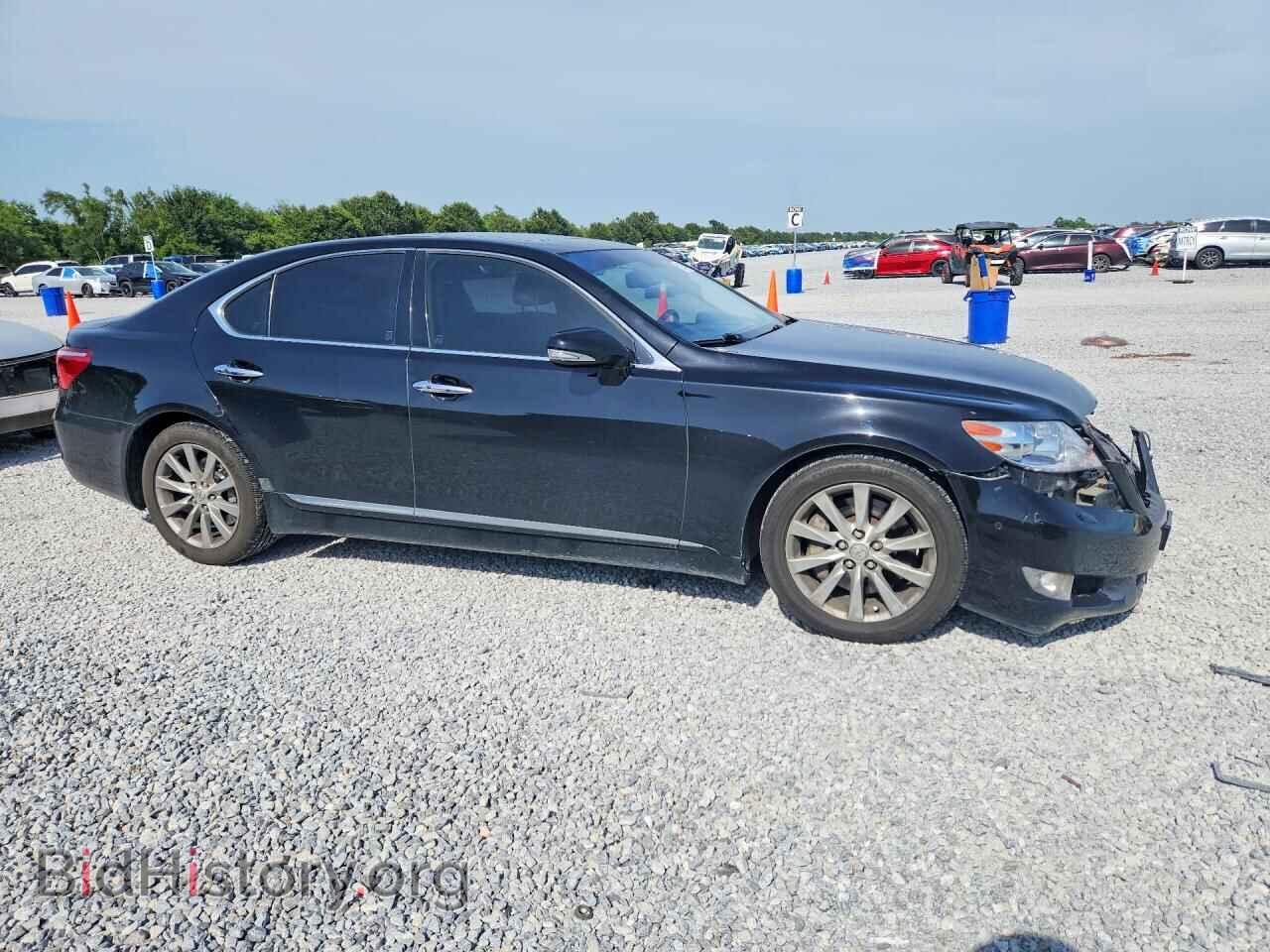 2011 LEXUS LS460 - VIN: JTHCL5EF2B5010368 - Photo 4
