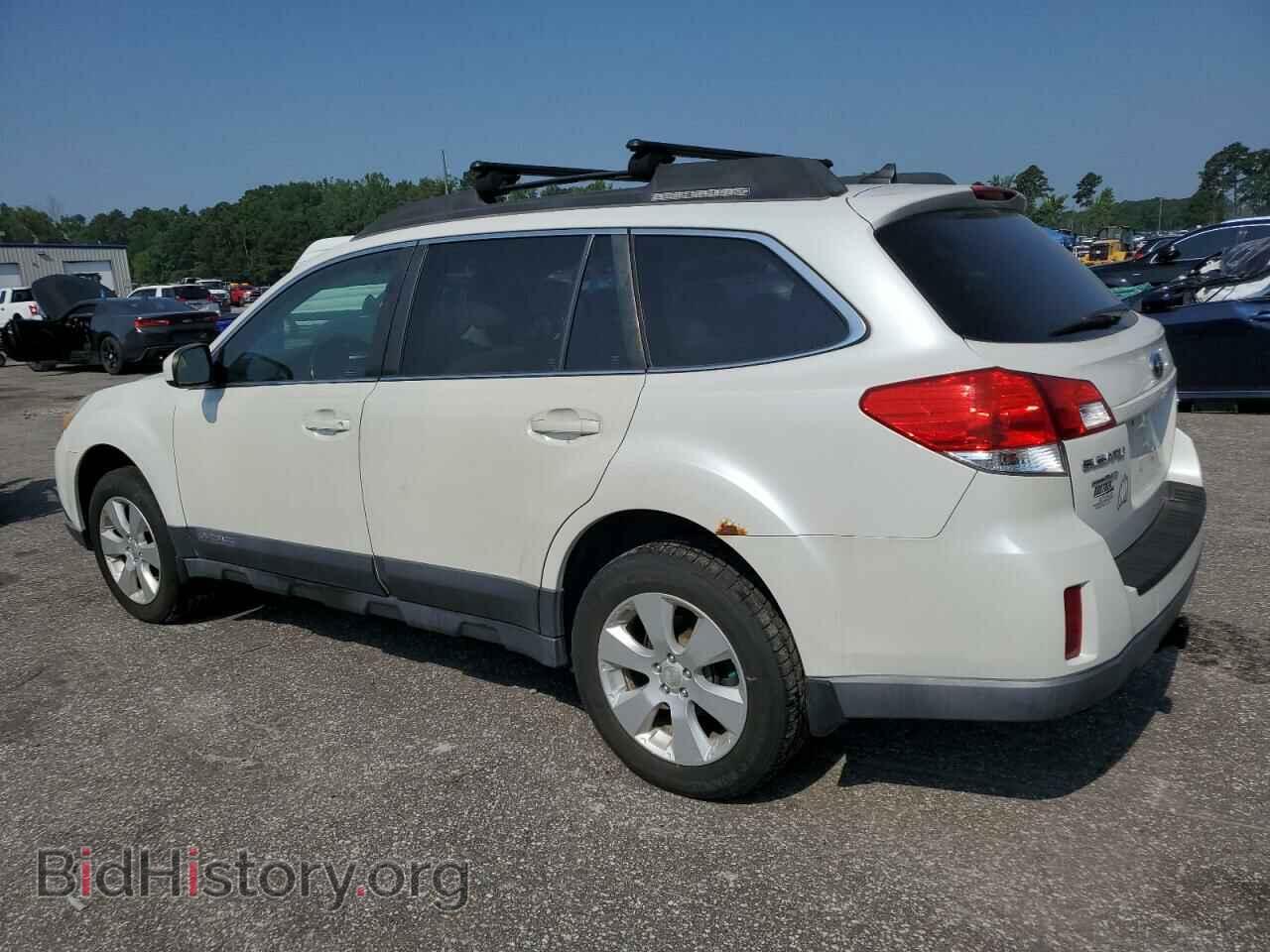 2011 SUBARU OUTBACK - VIN: 4S4BRBFC6B3321842 - Фото 2