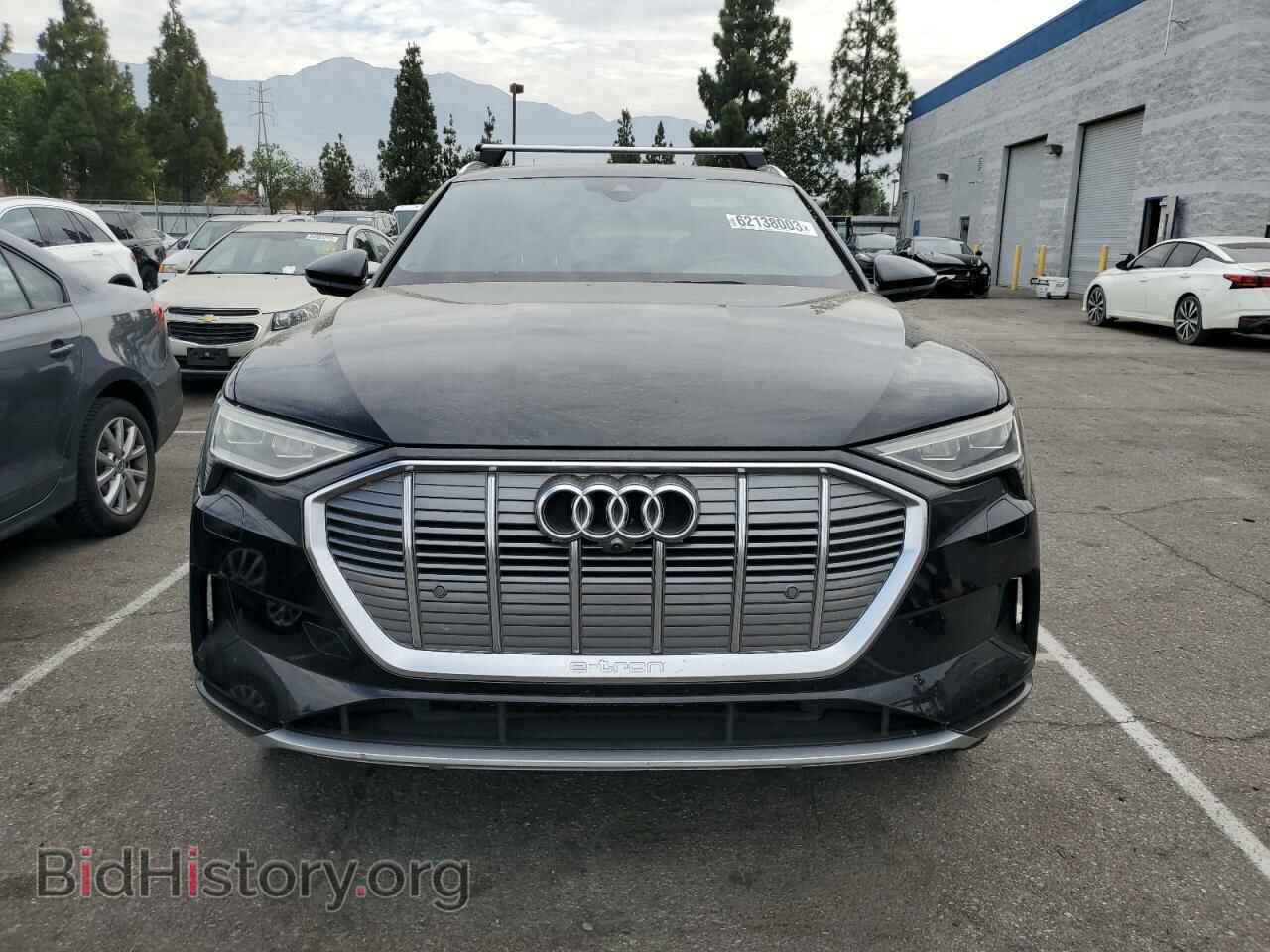 2019 AUDI E-TRON - VIN: WA1LAAGE1KB011639 - Фото 5