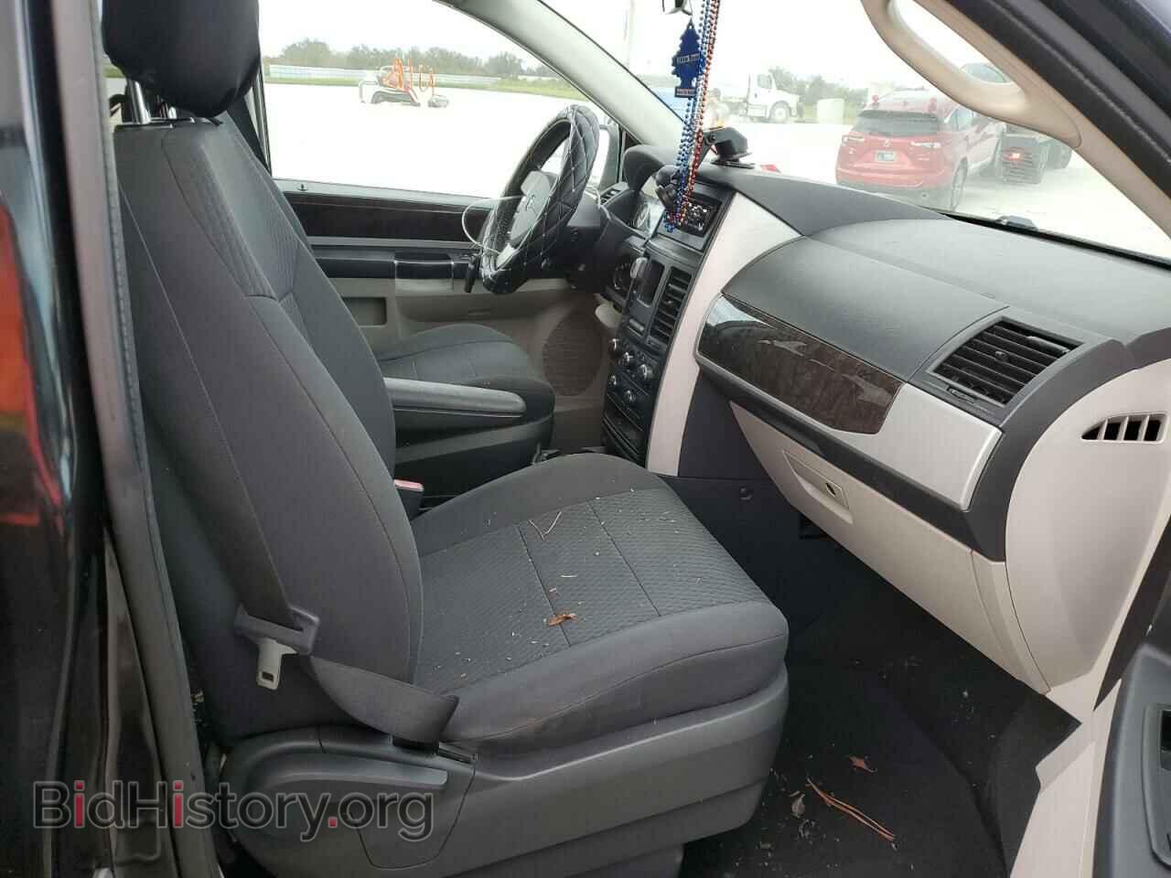 2010 DODGE CARAVAN - VIN: 2D4RN5D10AR352840 - Фото 5