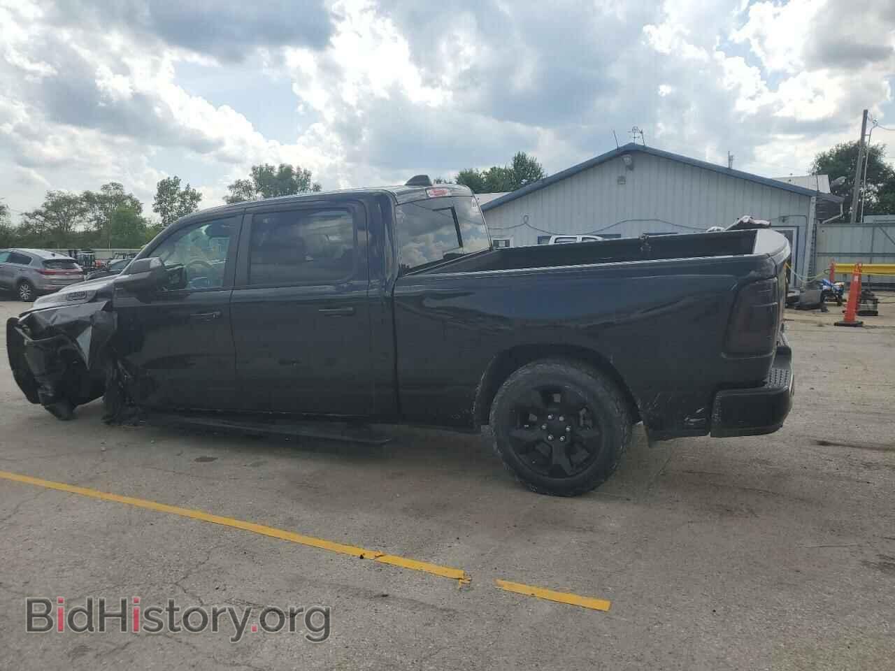 2019 RAM 1500 - VIN: 1C6SRFMTXKN763324 - Photo 2