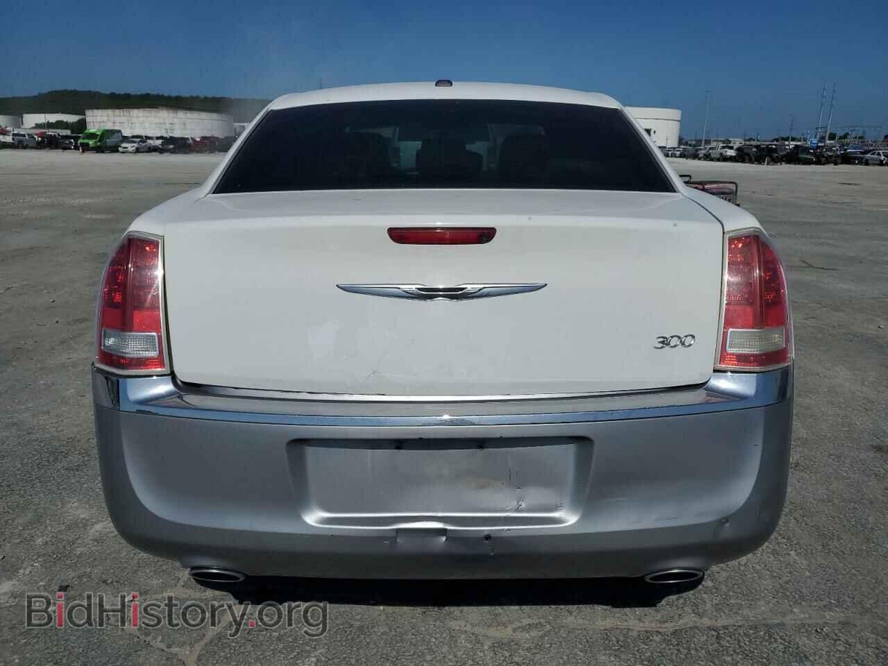 2013 CHRYSLER 300 - VIN: 2C3CCAAG8DH626469 - Фото 6