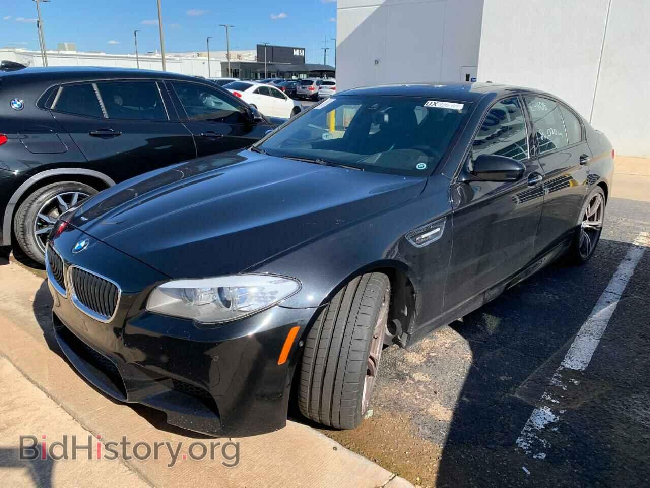 2013 BMW M5 - VIN: WBSFV9C5XDD096041 - Фото 2