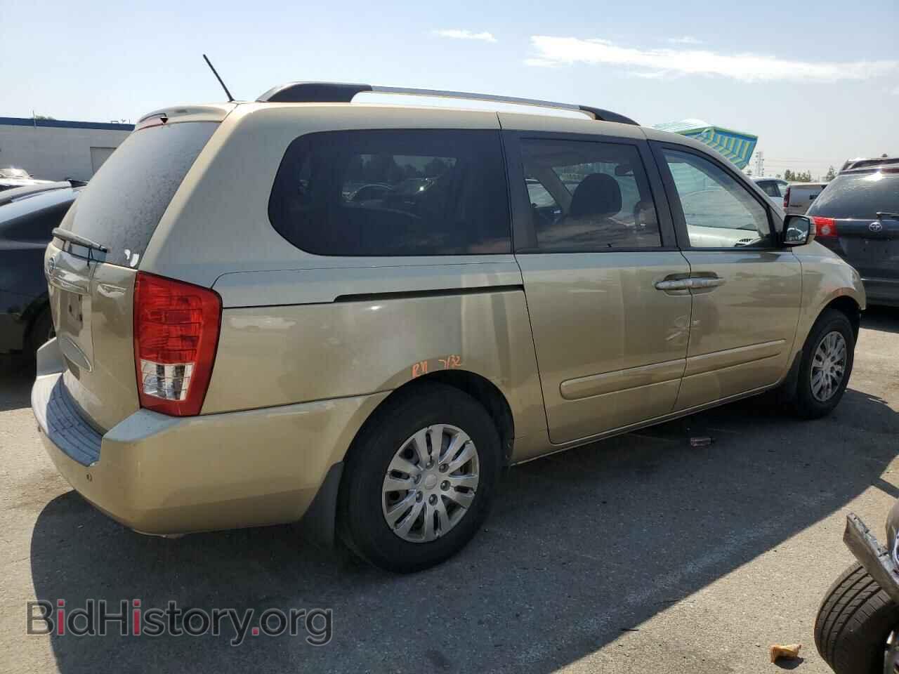 2011 KIA All Models - VIN: KNDMG4C75B6372298 - Фото 3