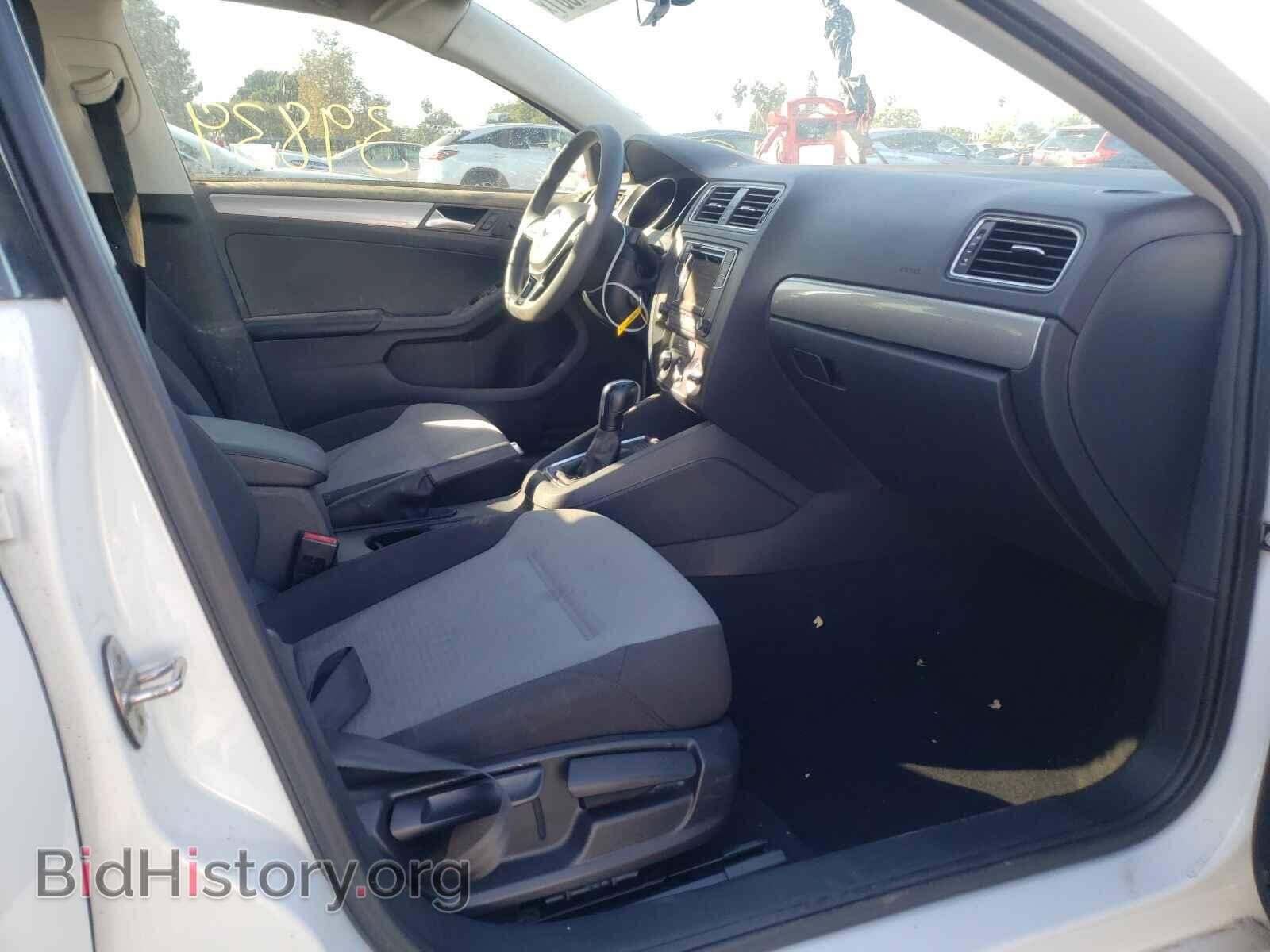 2017 VOLKSWAGEN JETTA - VIN: 3VW2B7AJ7HM228862 - Фото 5