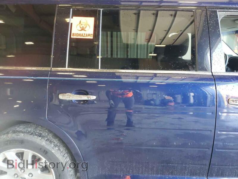 2011 Ford FLEX (VIN 2FMGK5CC8BBD15220) — photo 10 of 12