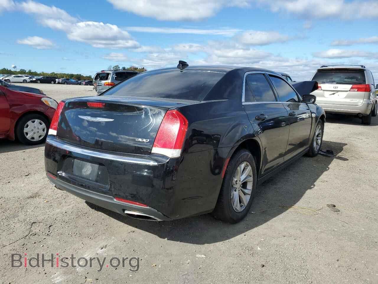 2015 CHRYSLER 300 - VIN: 2C3CCAAG4FH882529 - Фото 4
