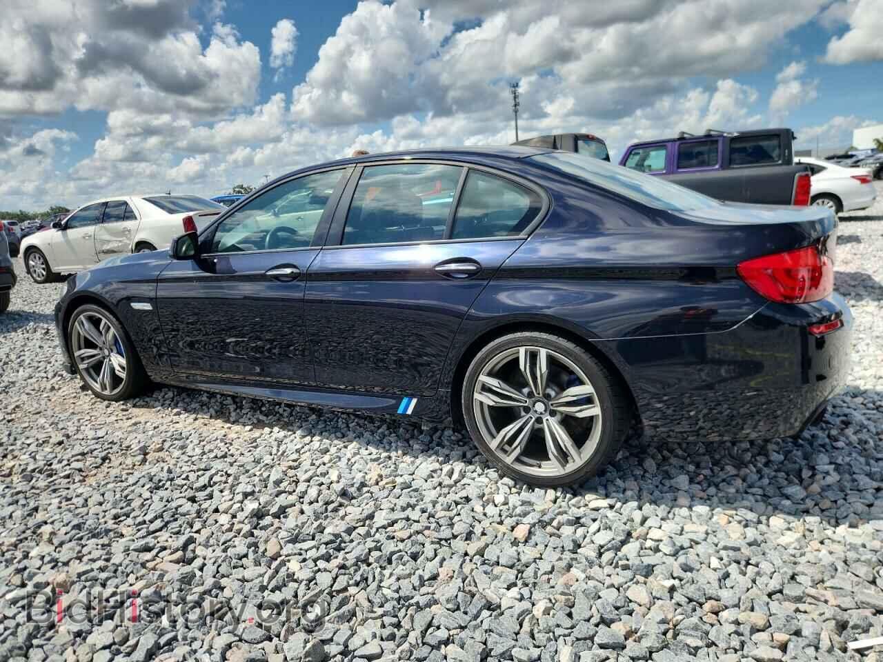 2013 BMW 5 SERIES - VIN: WBAFR7C52DC820176 - Фото 2