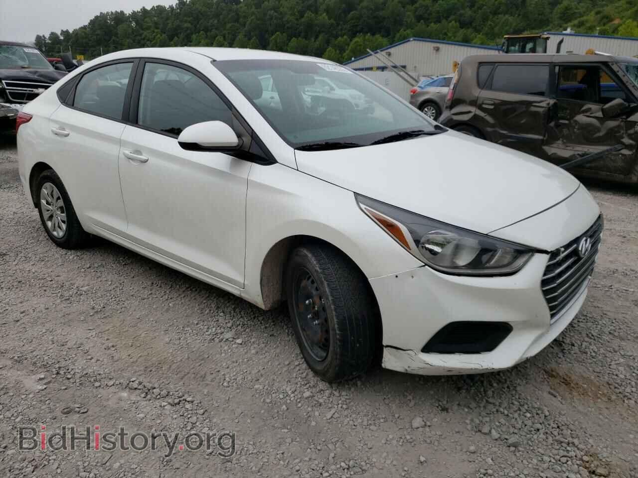 2019 HYUNDAI ACCENT - VIN: 3KPC24A37KE077014 - Фото 4