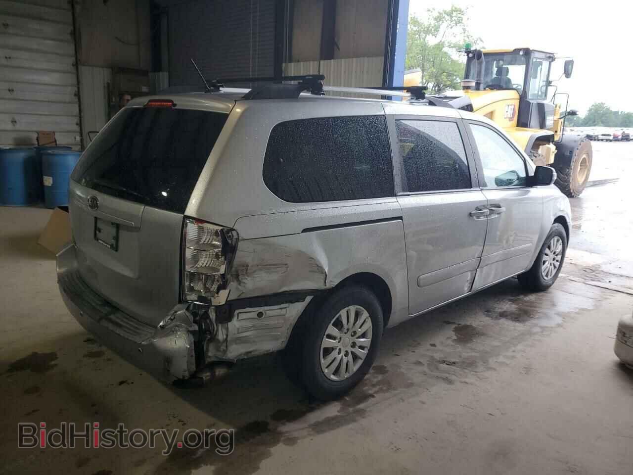 2011 KIA All Models - VIN: KNDMG4C71B6368975 - Фото 3