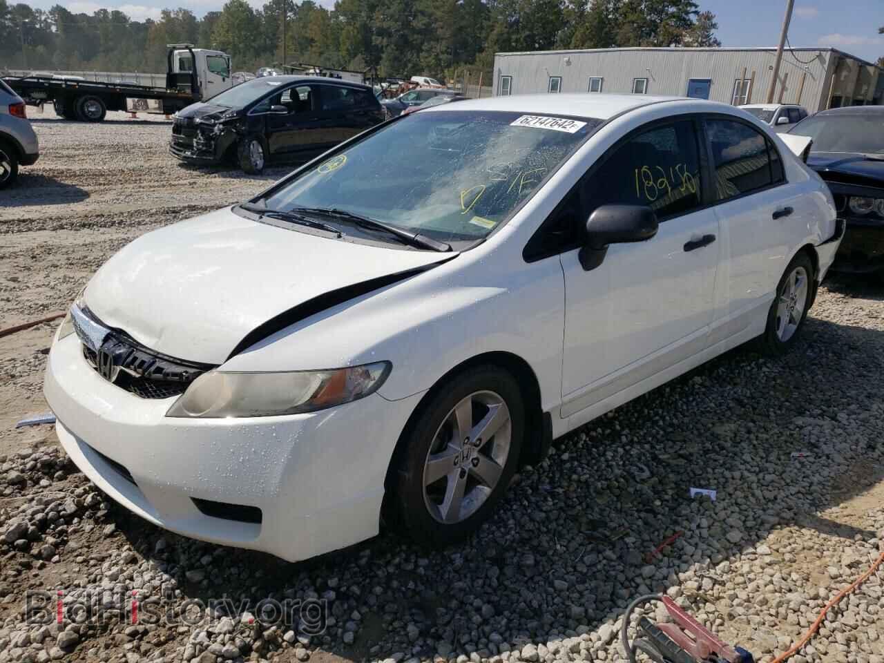 2011 HONDA CIVIC - VIN: 19XFA1F3XBE036304 - Фото 2