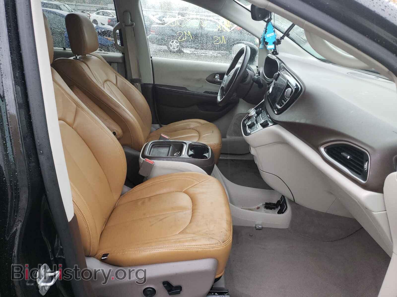 2019 CHRYSLER PACIFICA - VIN: 2C4RC1FG2KR576643 - Photo 5