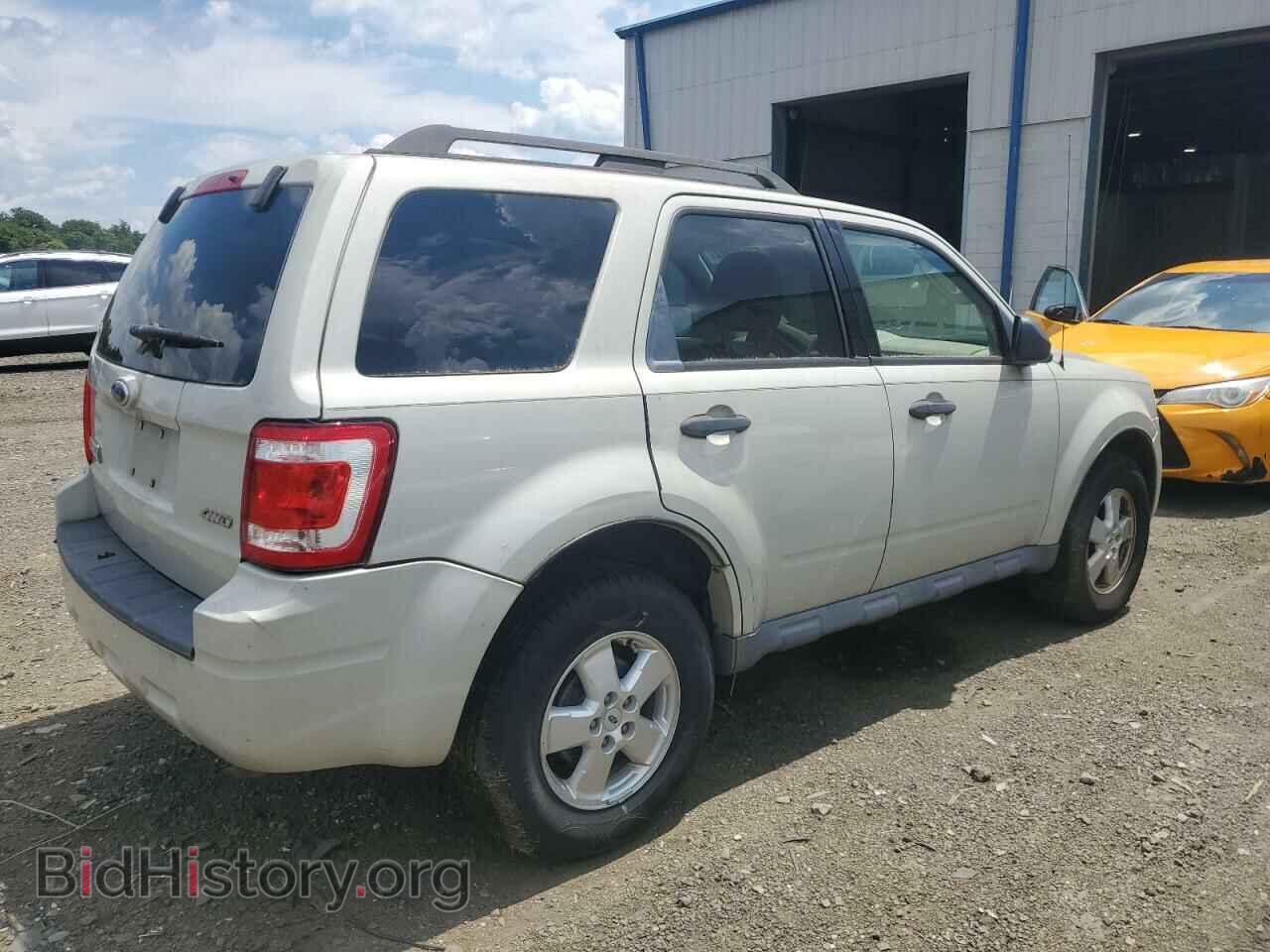 2009 FORD ESCAPE - VIN: 1FMCU93789KB95793 - Фото 3