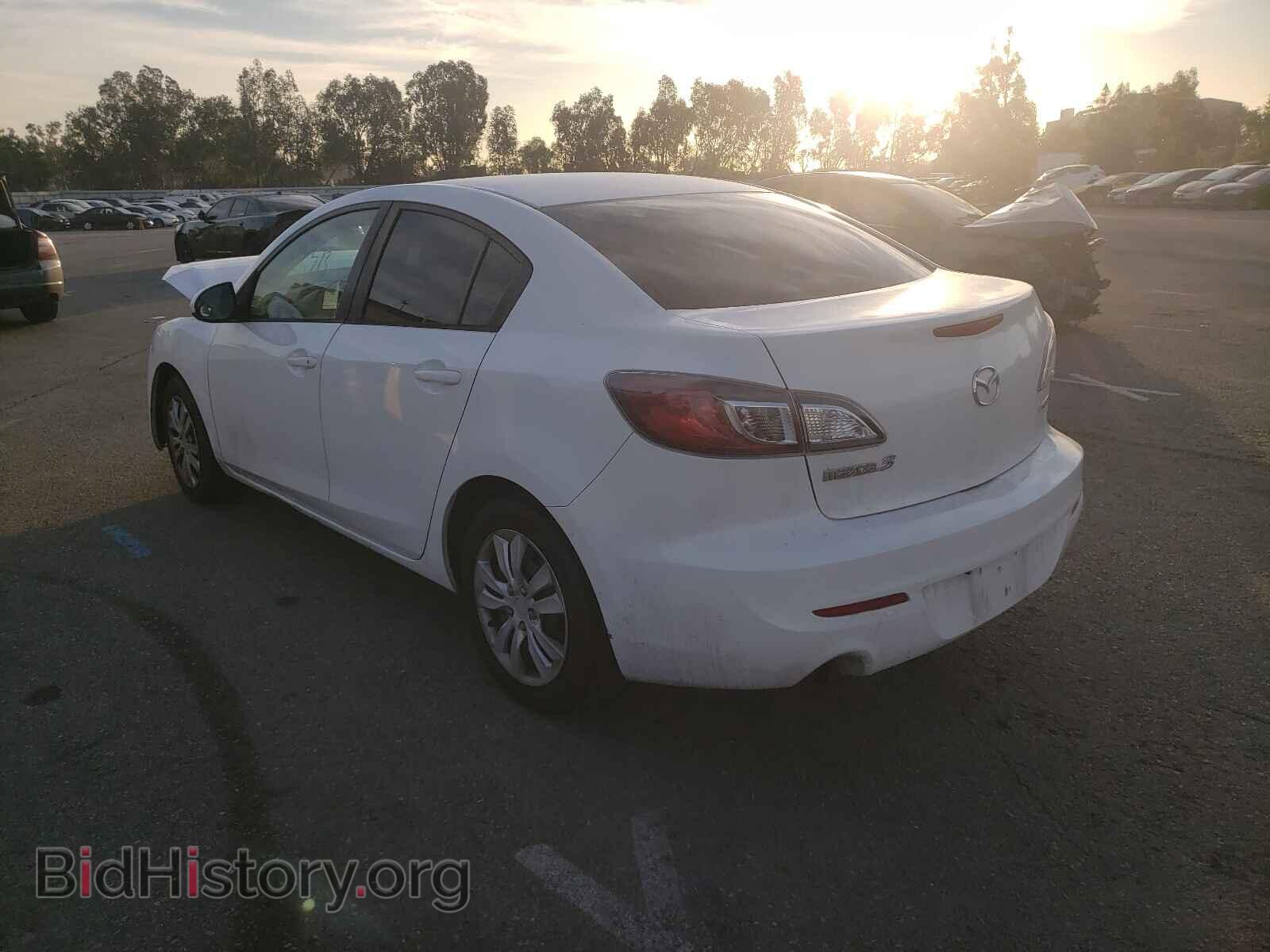2013 MAZDA 3 - VIN: JM1BL1U84D1704207 - Фото 3