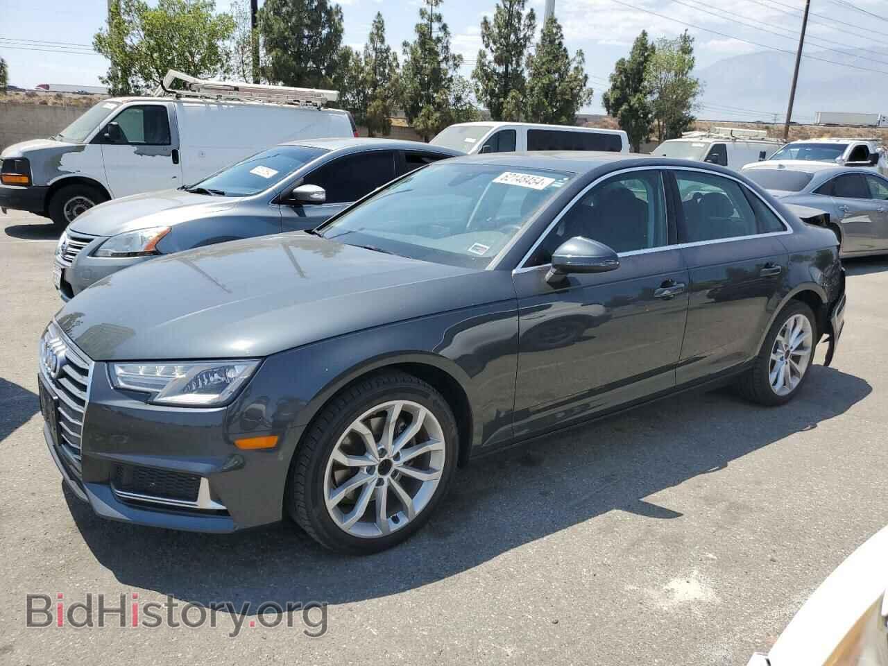 Photo WAUGMAF49KN002819 - AUDI A4 2019