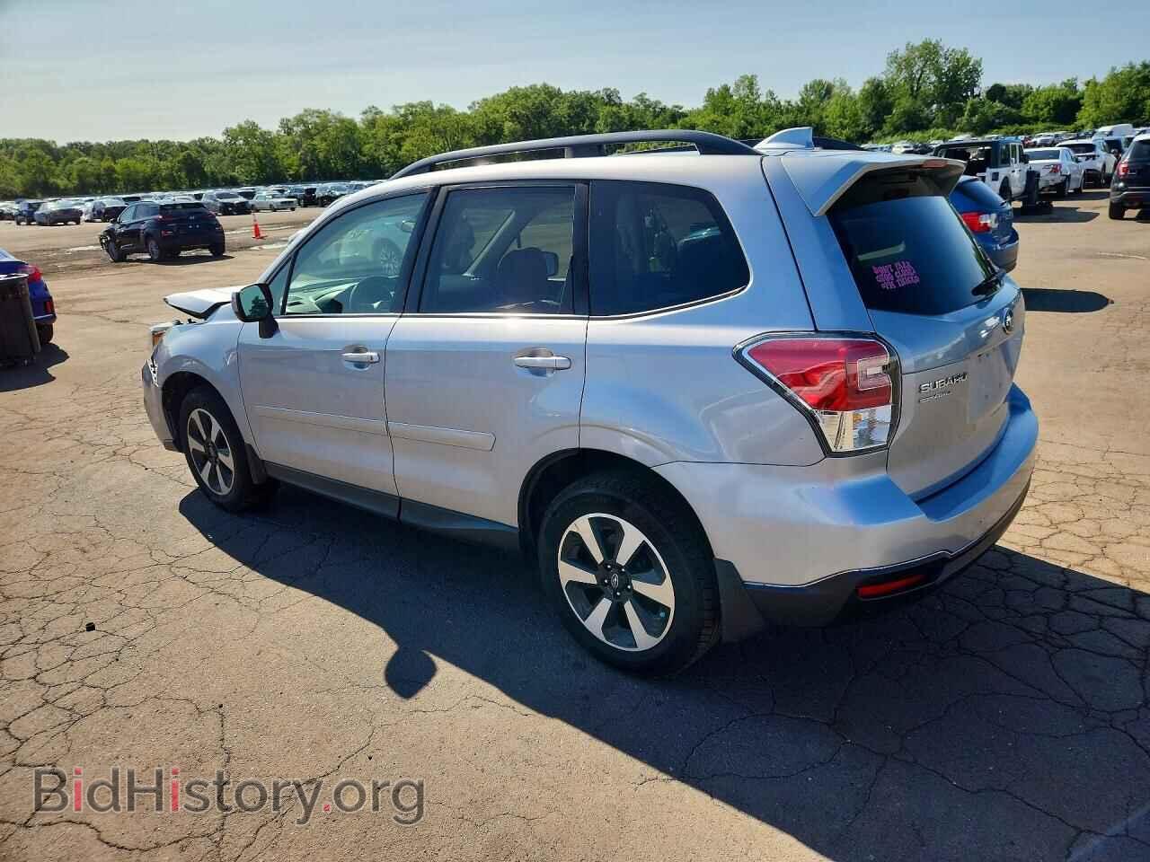 2017 SUBARU FORESTER - VIN: JF2SJAEC5HH422732 - Фото 2