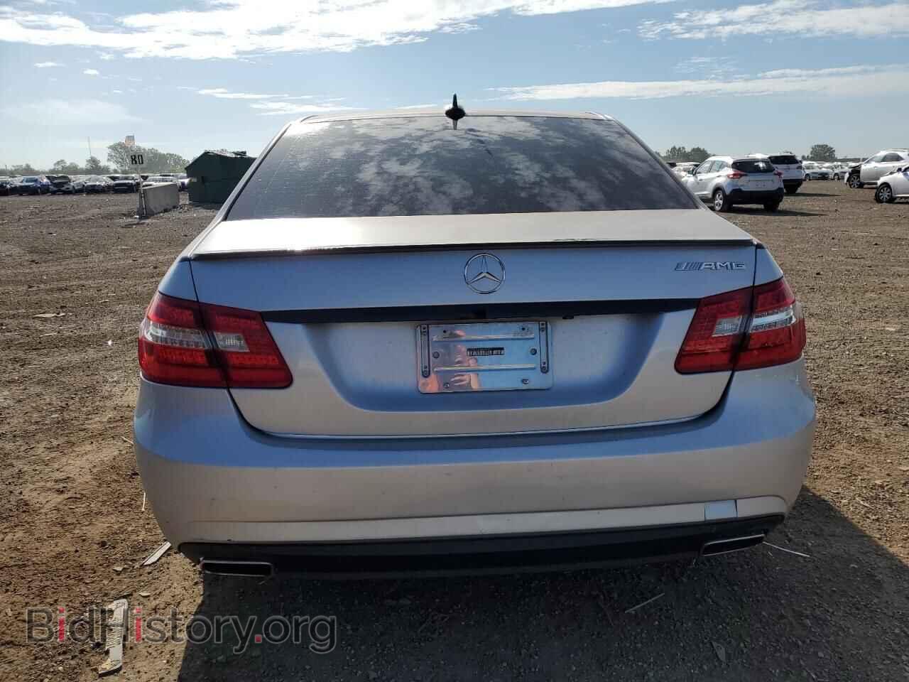 2011 MERCEDES-BENZ E-CLASS - VIN: WDDHF8HB2BA490417 - Фото 6