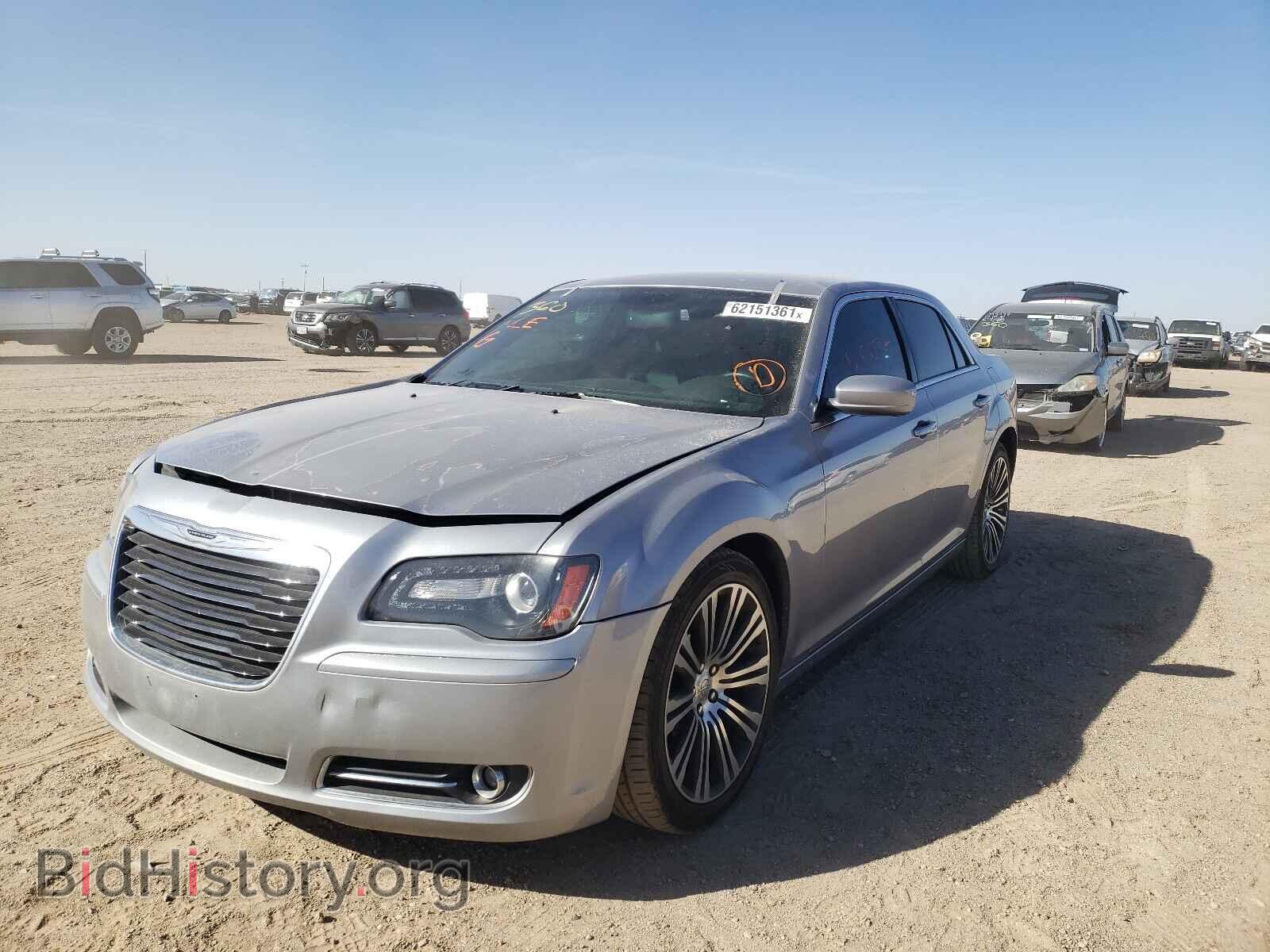 2014 CHRYSLER 300 - VIN: 2C3CCABG0EH200212 - Фото 2