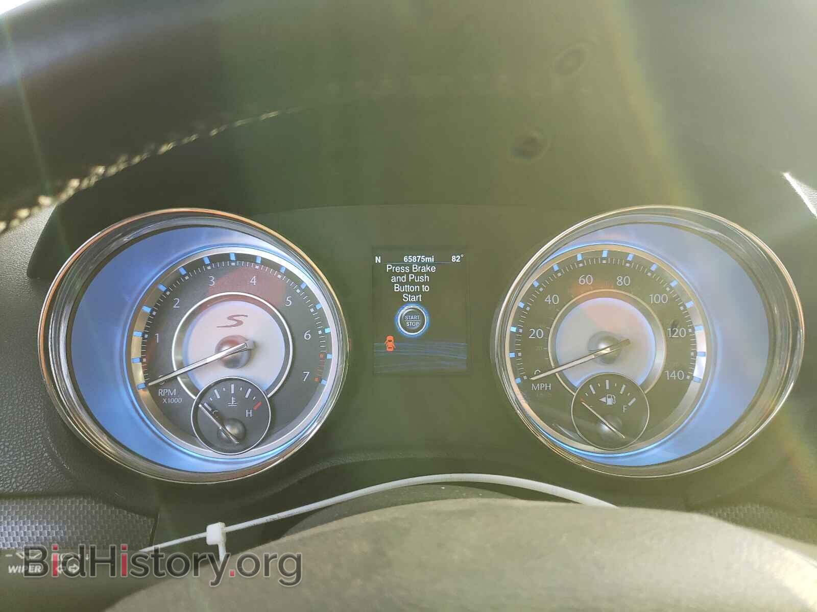 2014 CHRYSLER 300 - VIN: 2C3CCABG0EH200212 - Фото 8
