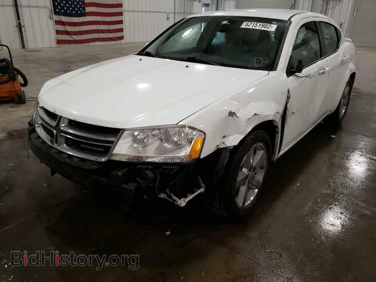 2011 DODGE AVENGER - VIN: 1B3BD2FB6BN587295 - Фото 2