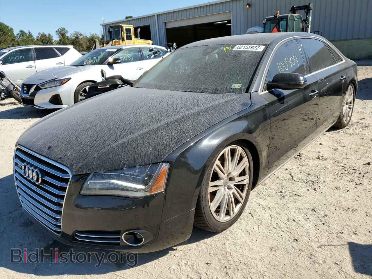 2011 AUDI A8 - VIN: WAURVAFD0BN005243 - Фото 2
