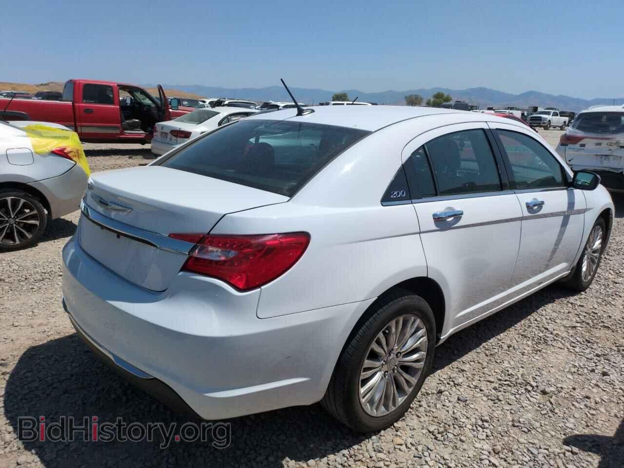 2013 CHRYSLER 200 - VIN: 1C3CCBCG2DN522506 - Фото 3