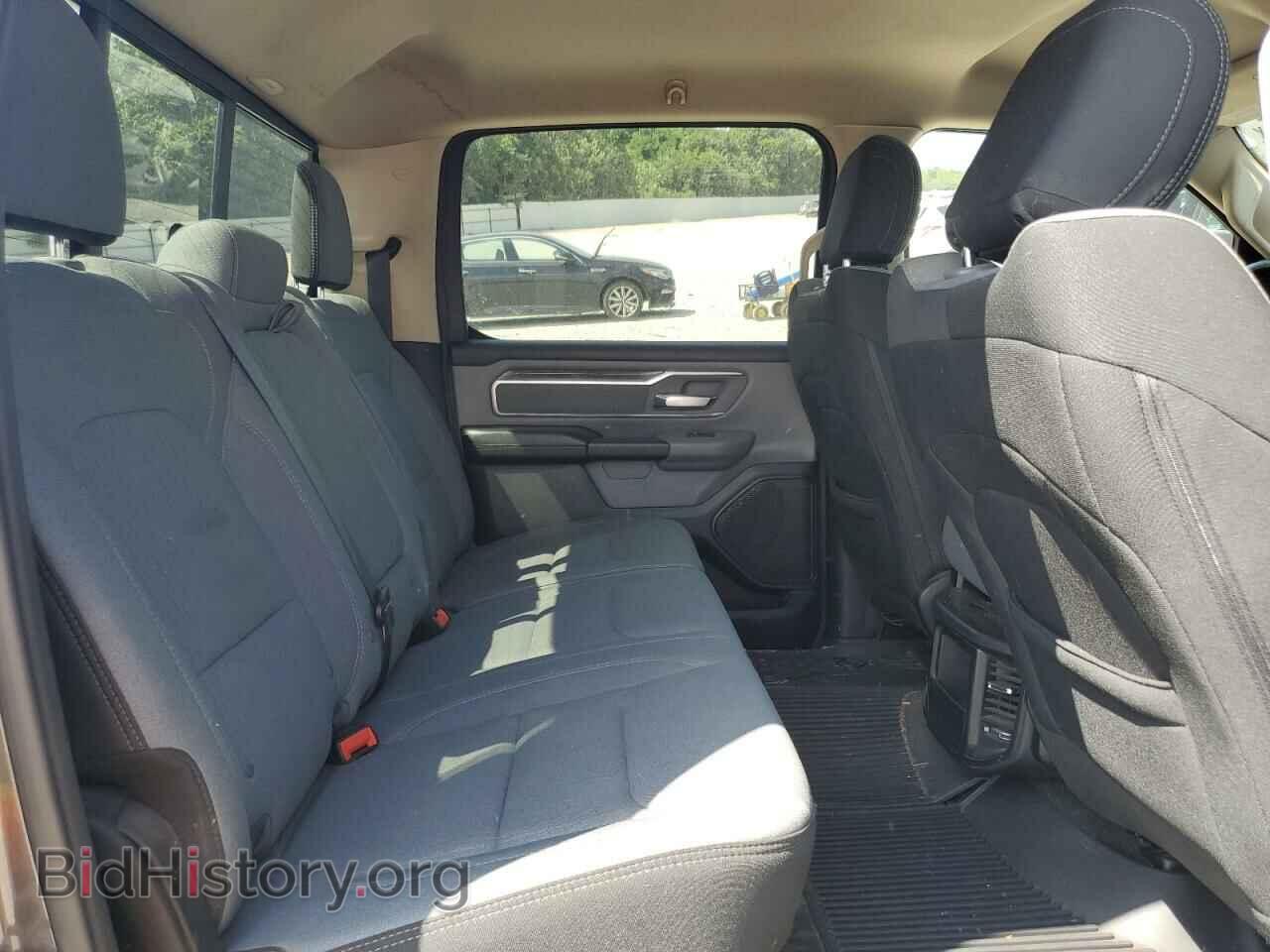 2019 RAM 1500 - VIN: 1C6SRFFTXKN605577 - Фото 10