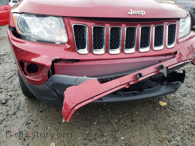 2011 Jeep COMPASS (VIN 1J4NF1FB6BD158982) — photo 9 of 10