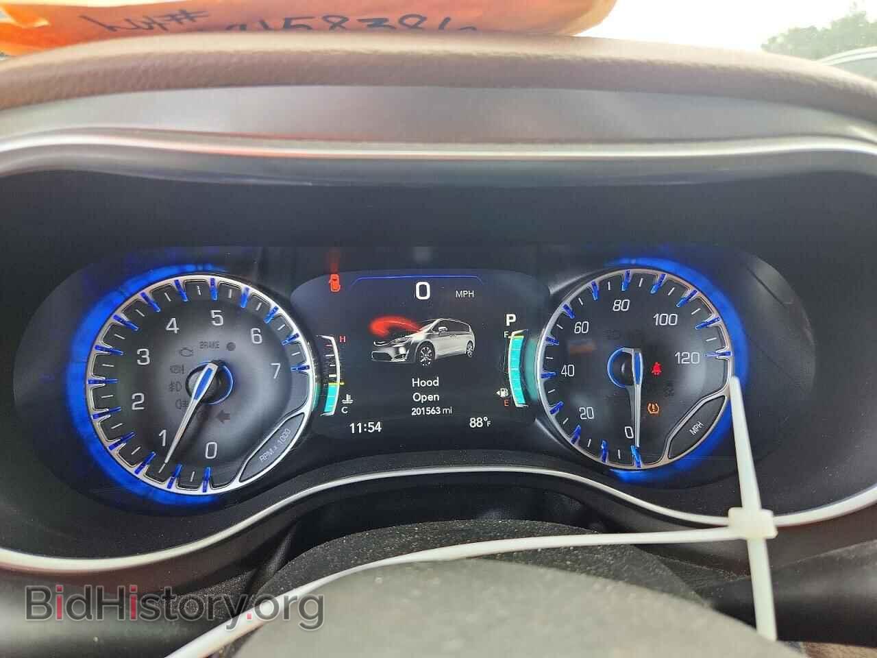 2017 CHRYSLER PACIFICA - VIN: 2C4RC1GG6HR505579 - Photo 9