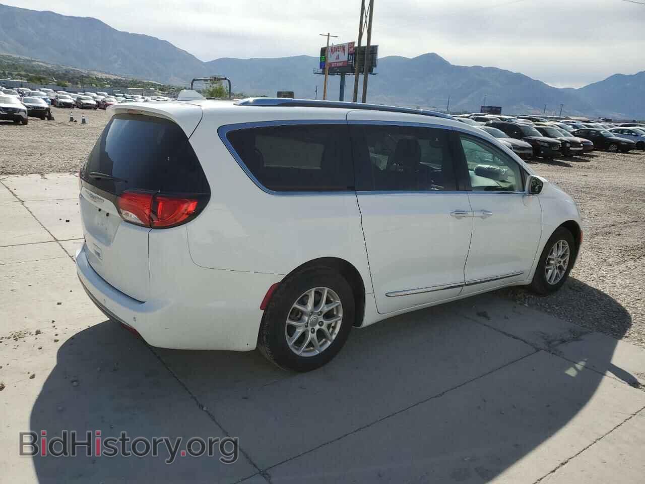 2020 CHRYSLER PACIFICA - VIN: 2C4RC1BG9LR276542 - Фото 3