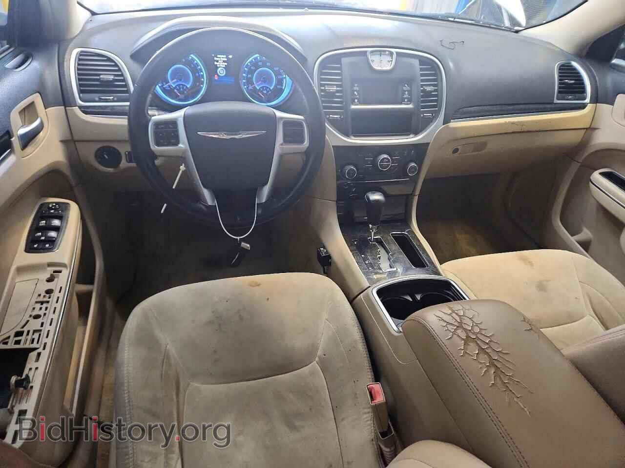 2012 CHRYSLER 300 - VIN: 2C3CCAAG2CH104824 - Photo 8